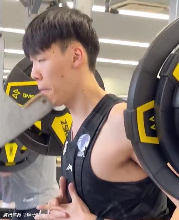 亚洲动态色图